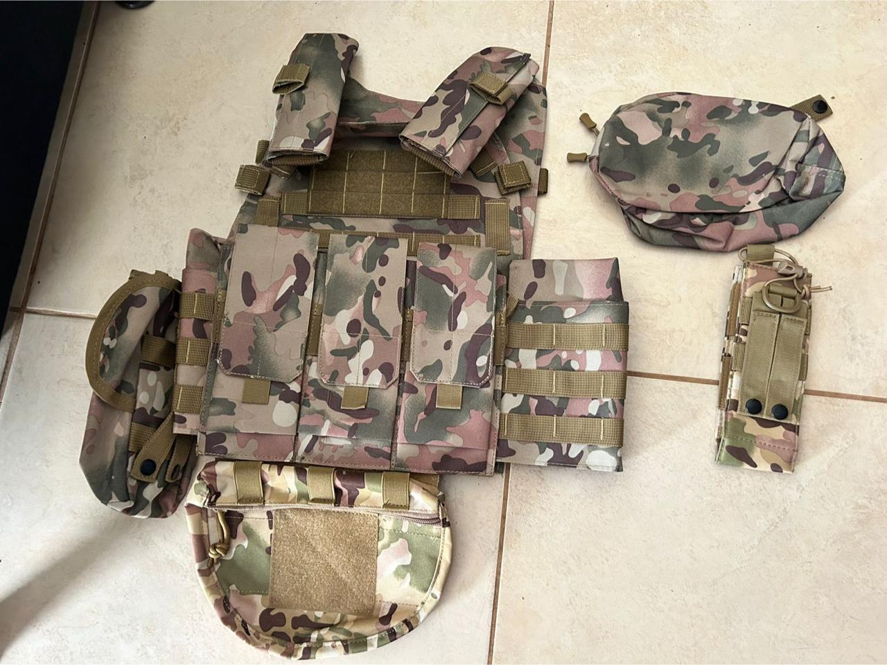 Colete Multicam + Acessórios [NUNCA USADO]