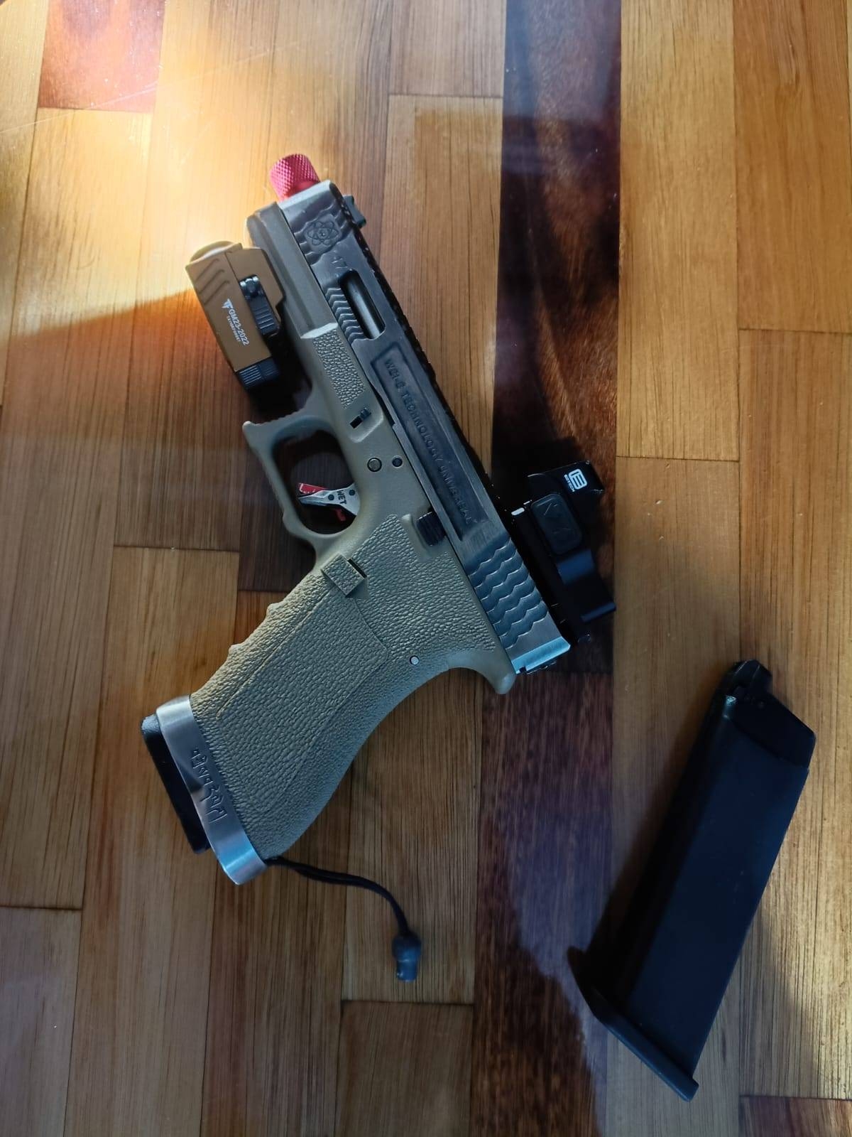 We Glock G17 T08 Blowback